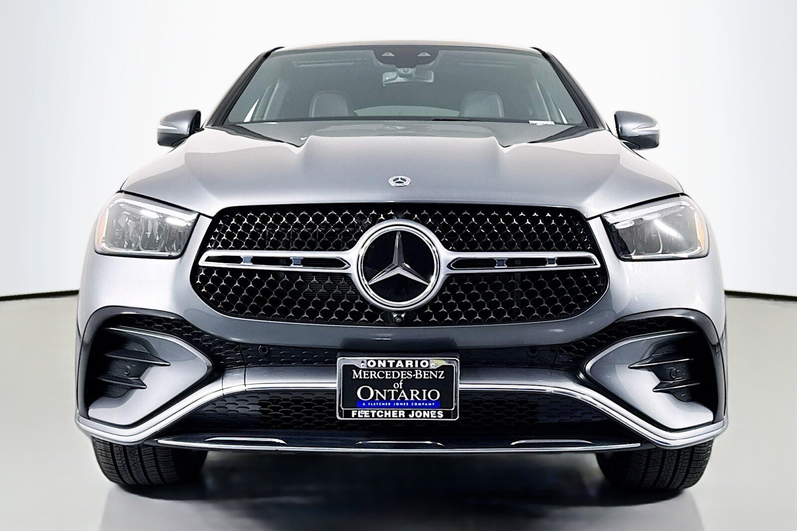 2025 Mercedes Benz GLE 450 photo 2