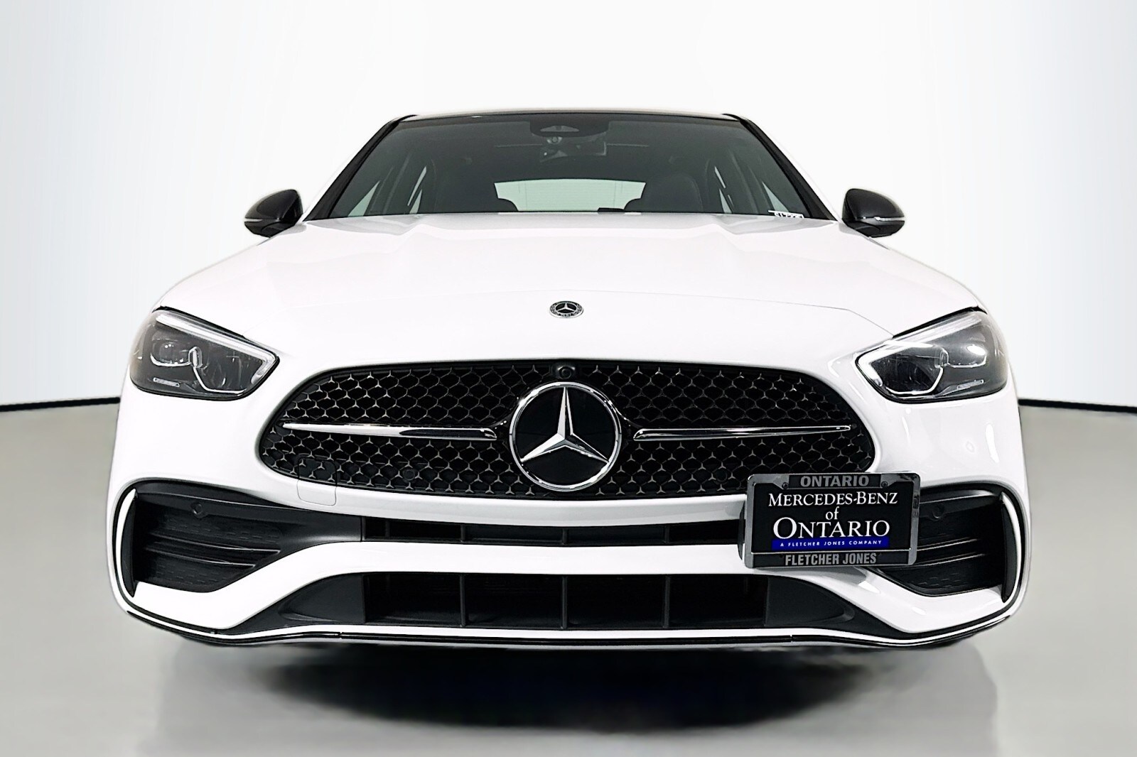 2025 Mercedes Benz C 300 photo 2