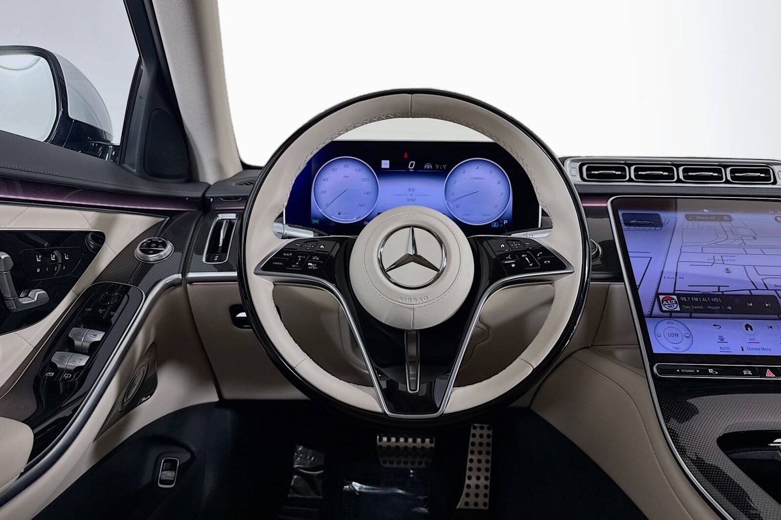 2025 Mercedes Benz S 580 4MATIC photo 4