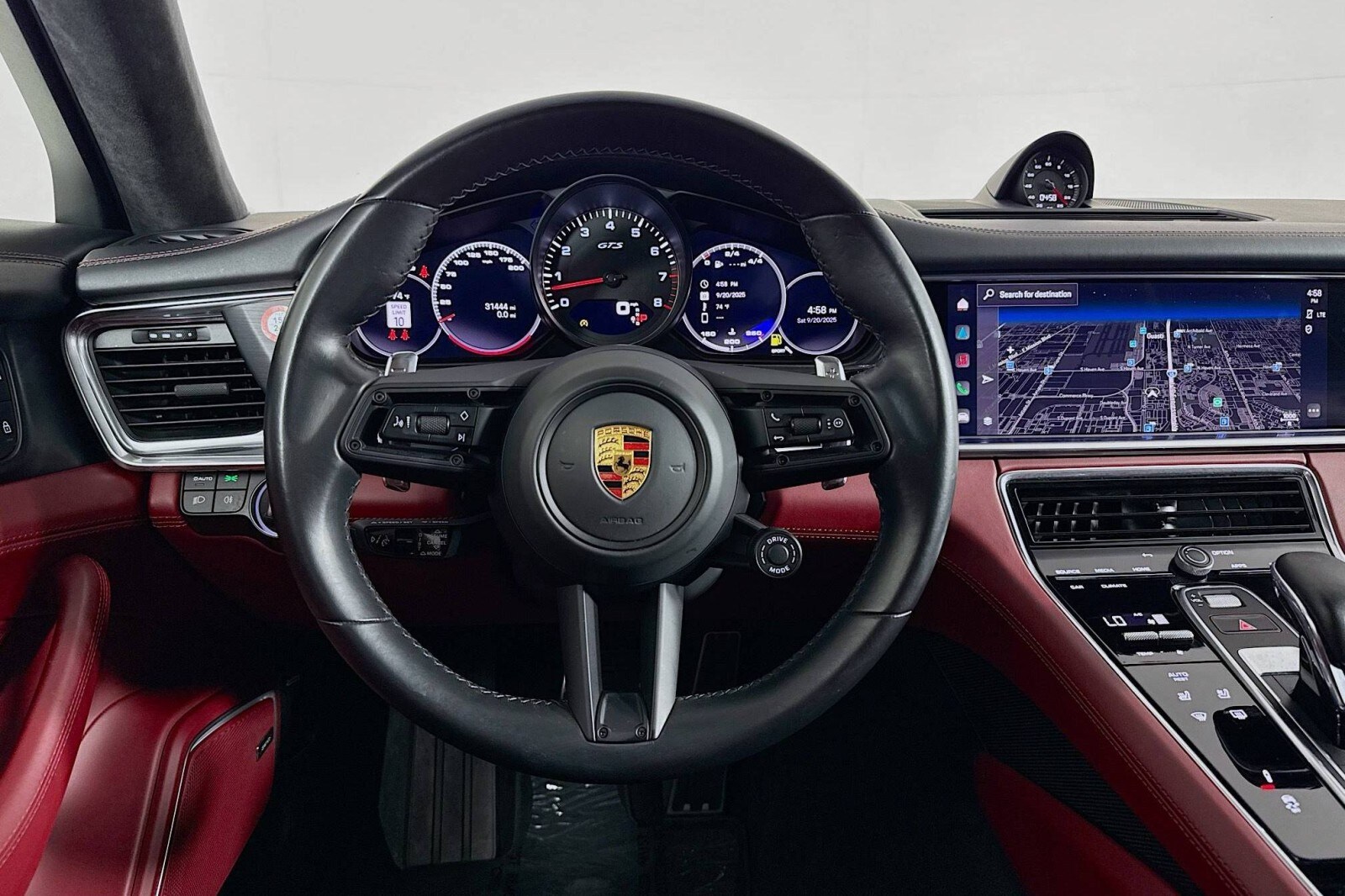 2023 Porsche Panamera GTS photo 4