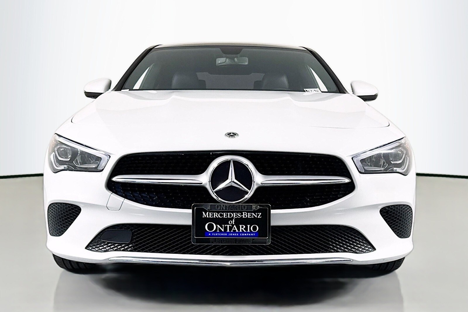 2022 Mercedes Benz CLA 250 photo 2