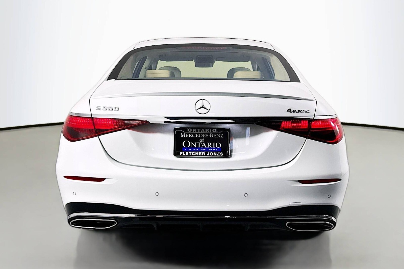 2025 Mercedes Benz S 580 4MATIC photo 3