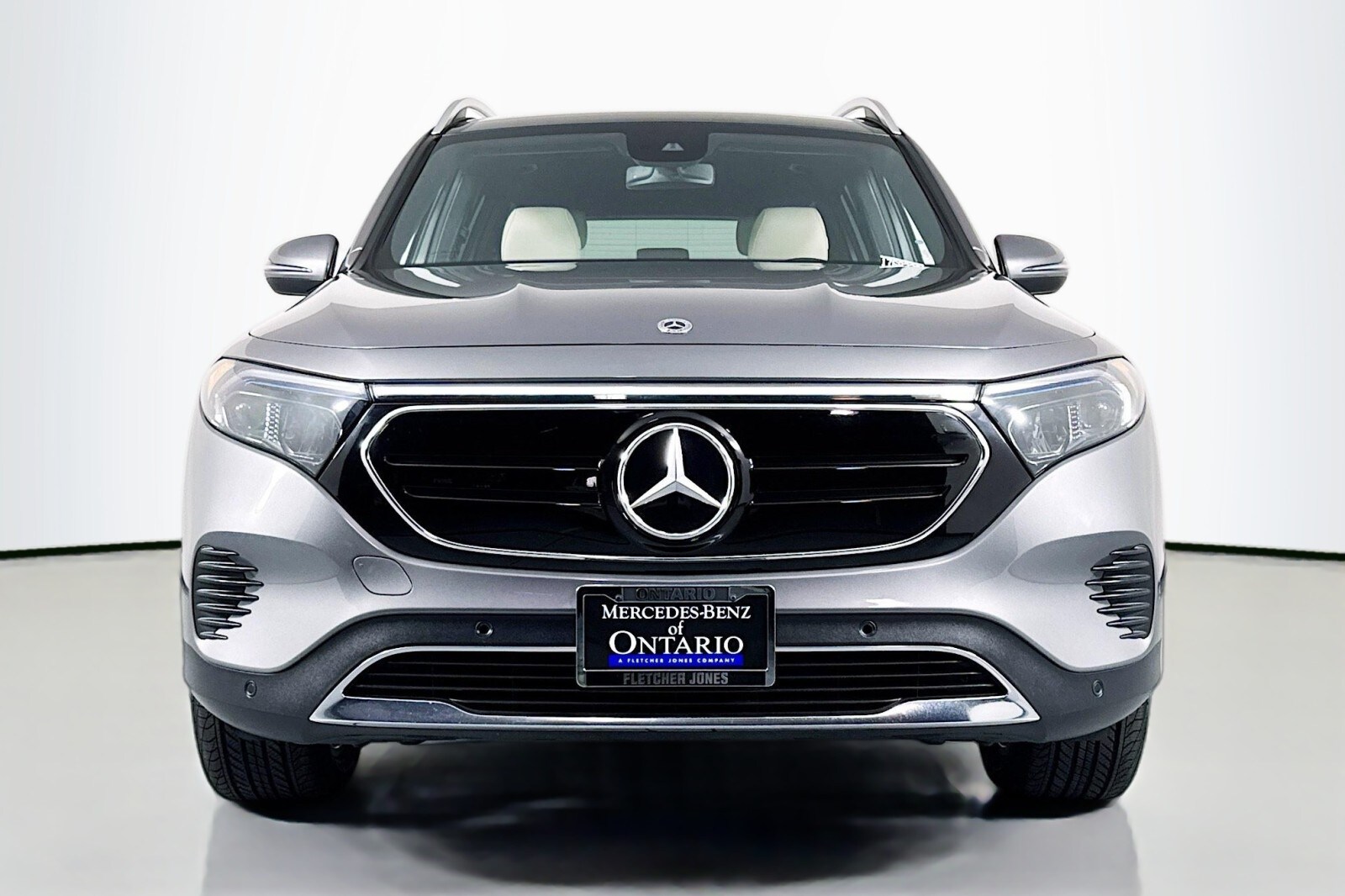 2023 Mercedes Benz EQB photo 2