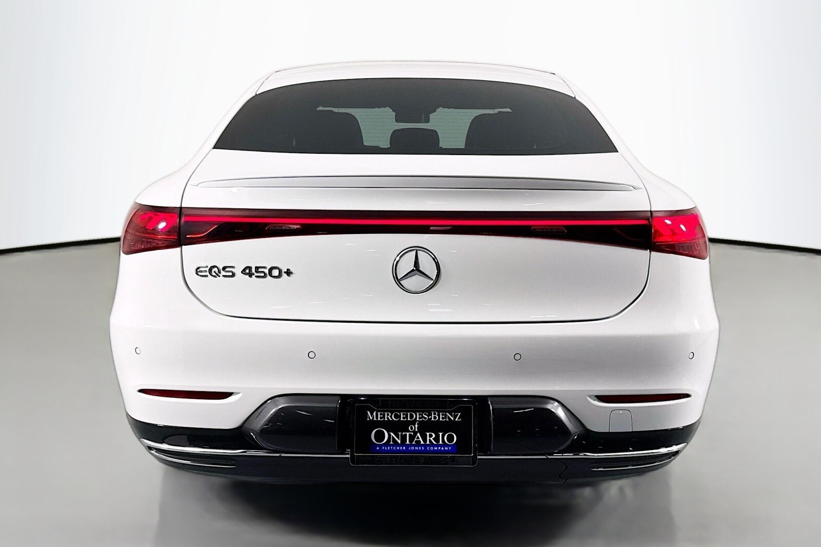 2022 Mercedes Benz EQS-Class Sedan photo 3