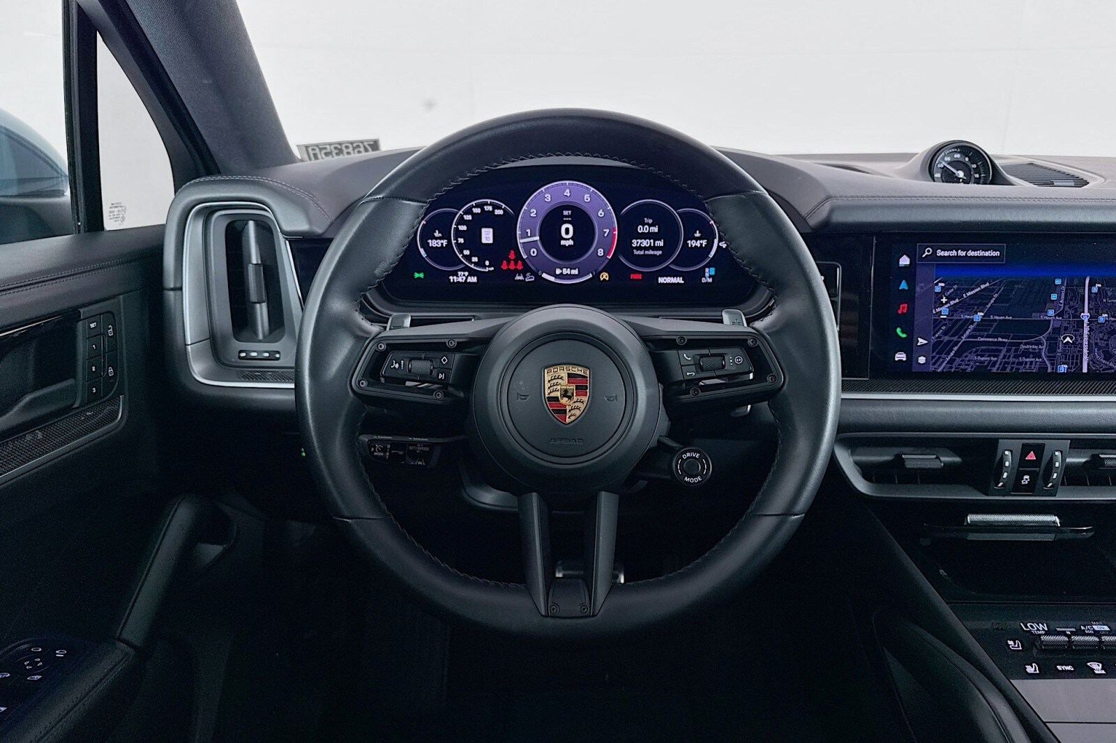 2024 Porsche Cayenne S Coupe photo 4