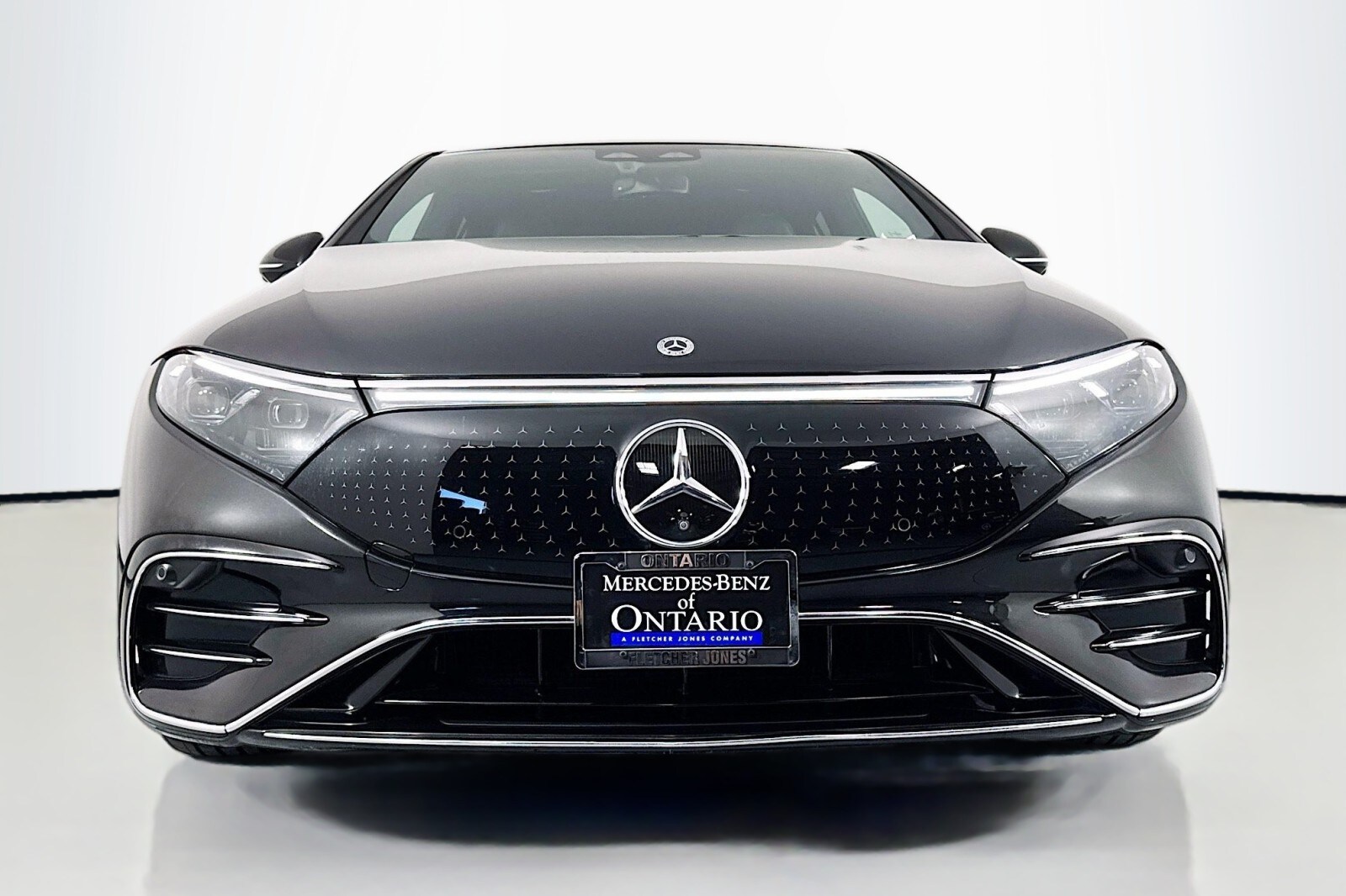 2023 Mercedes Benz EQS Sedan 450 4MATIC photo 2