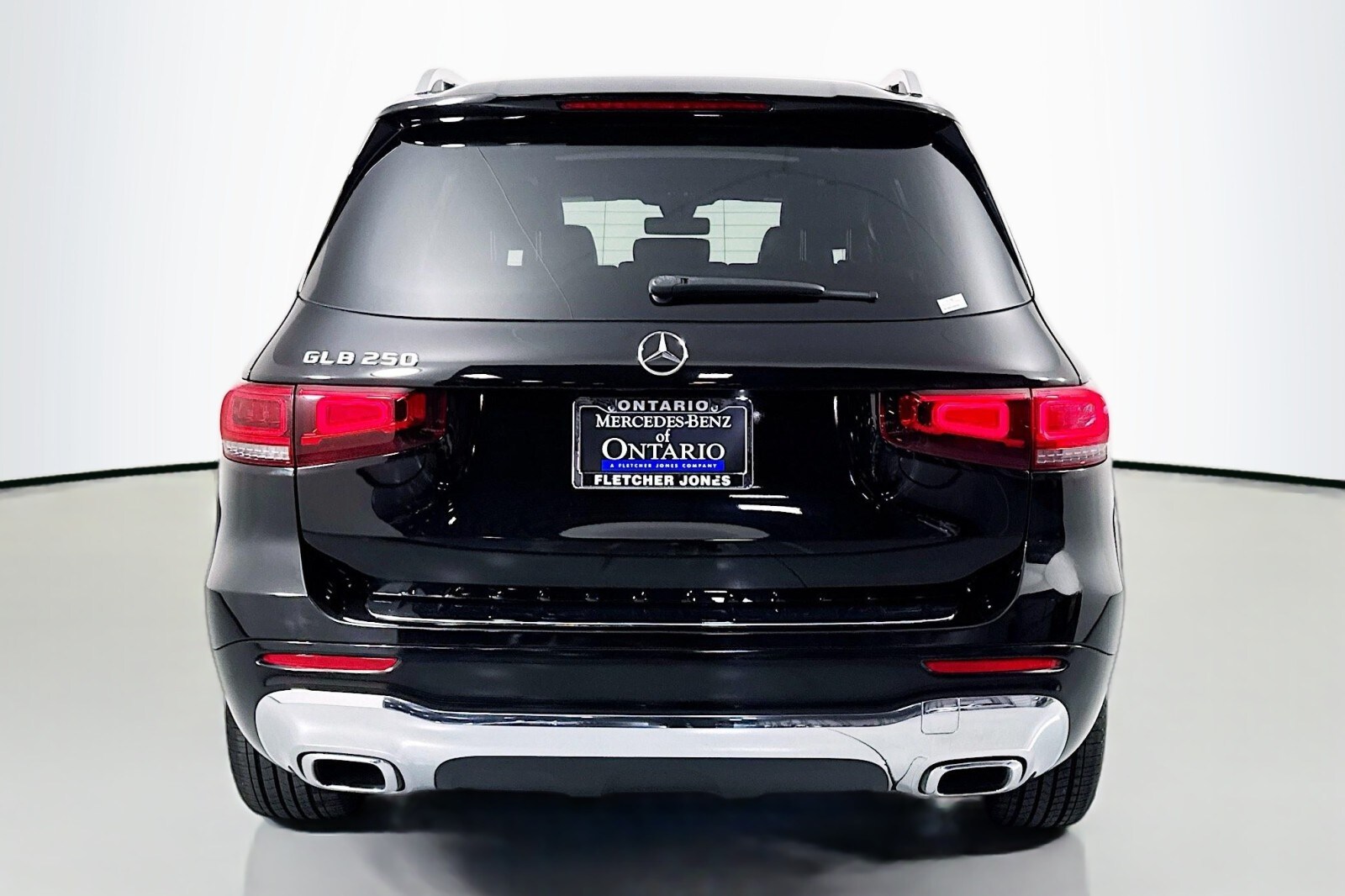 2020 Mercedes Benz GLB 250 photo 3