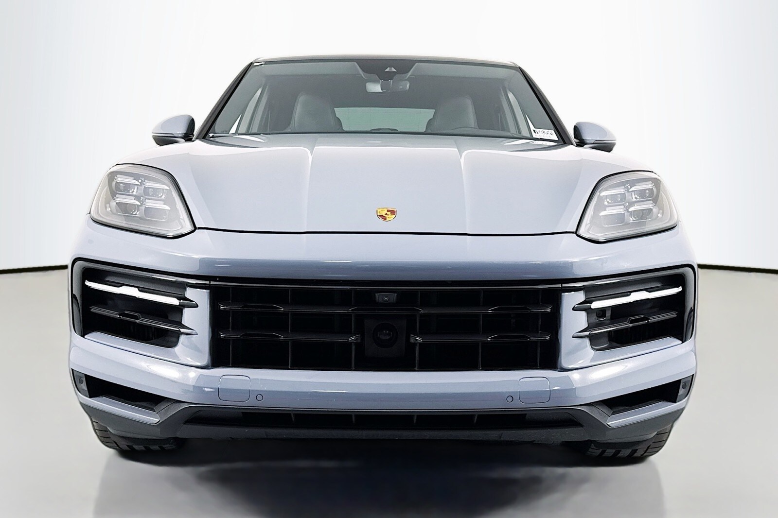 2024 Porsche Cayenne S Coupe photo 2