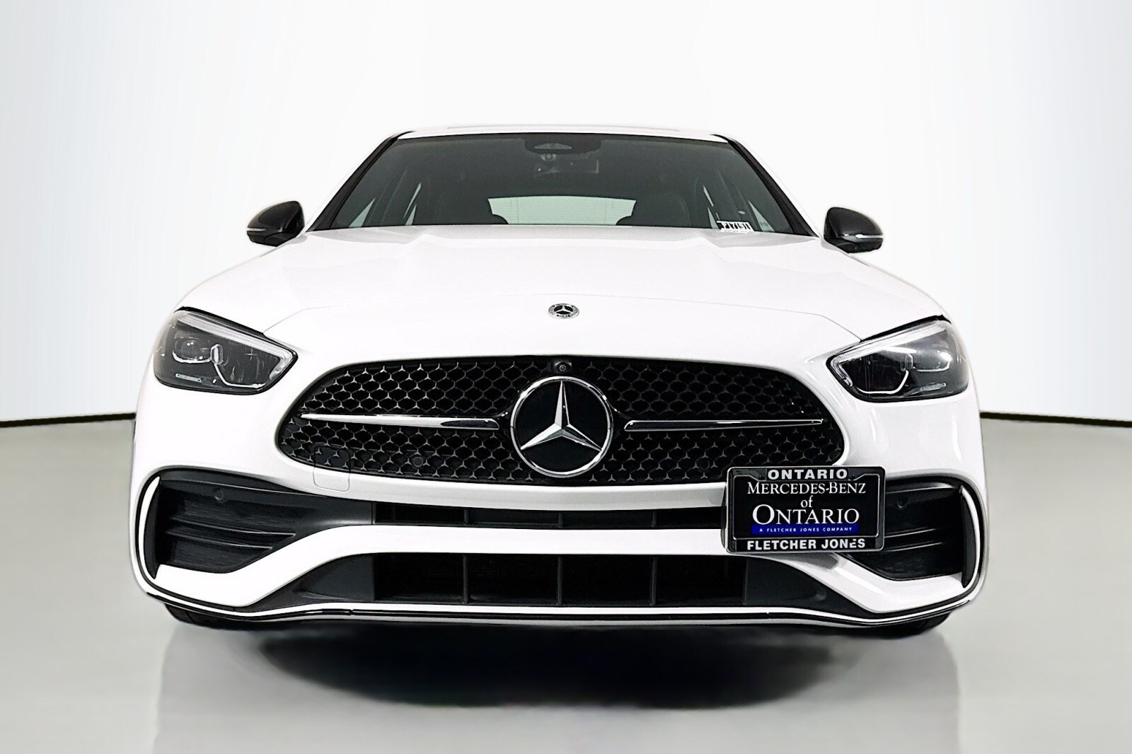2022 Mercedes Benz C 300 Sedan photo 2