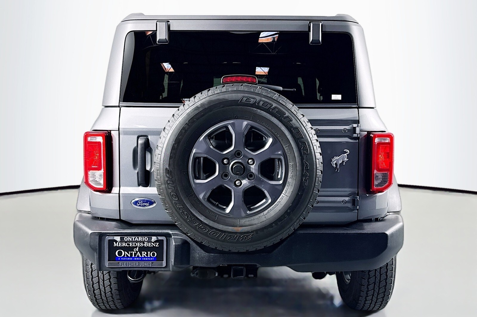 2022 Ford Bronco Outer Banks photo 3