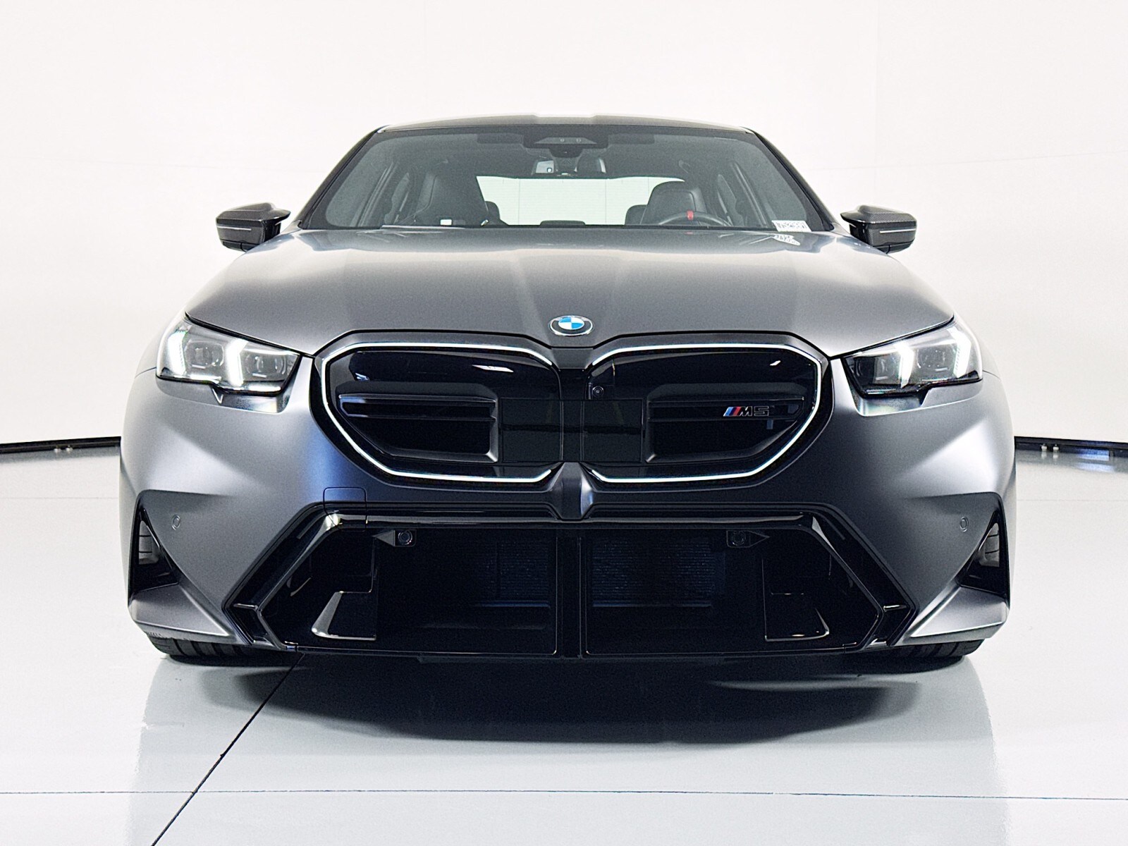 2025 Bmw M5 5 photo 2