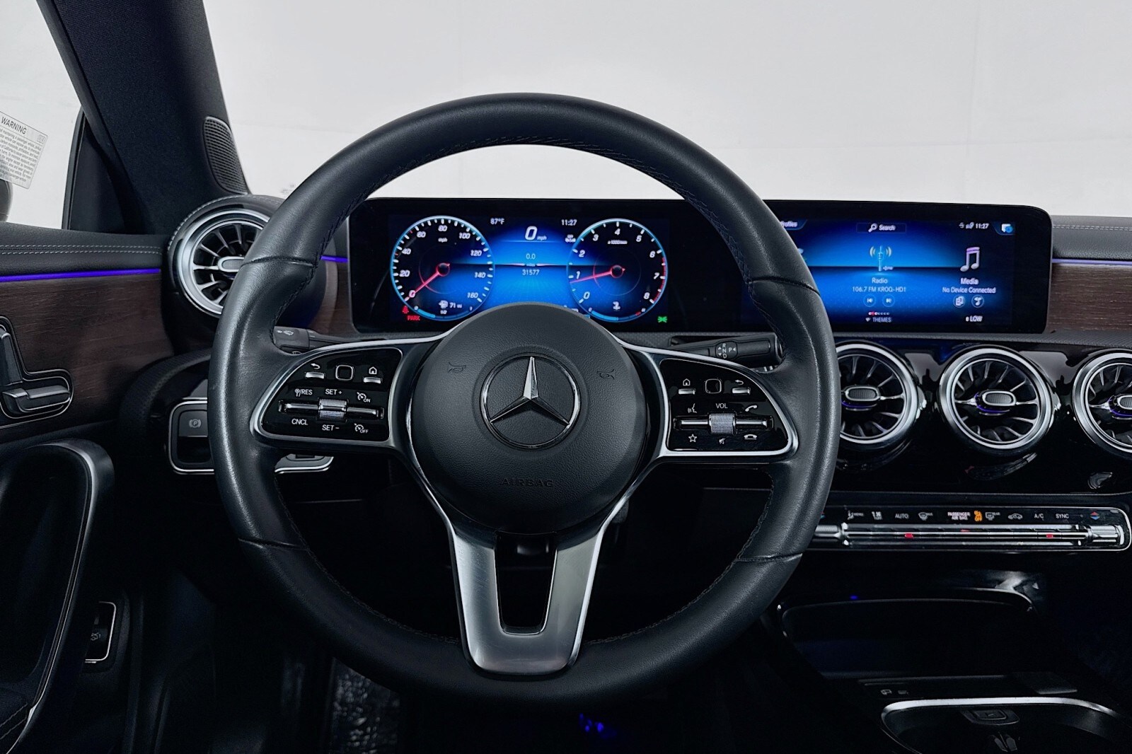 2023 Mercedes Benz CLA 250 photo 4
