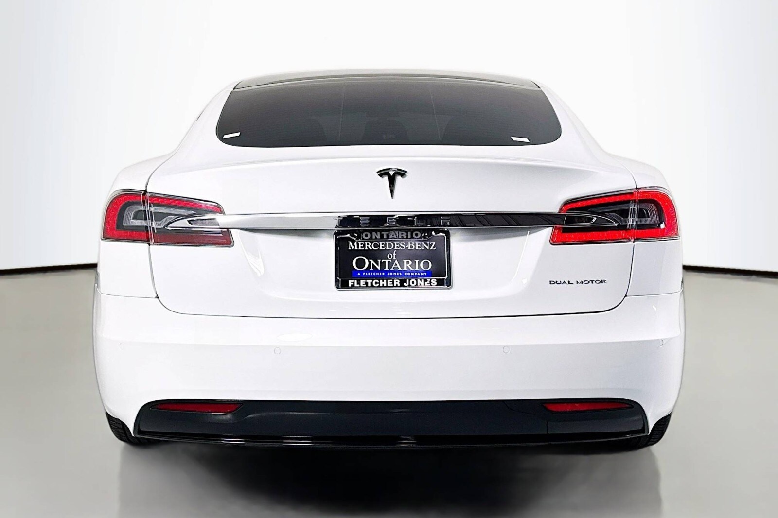 2021 Tesla Model S Long Range Plus photo 3