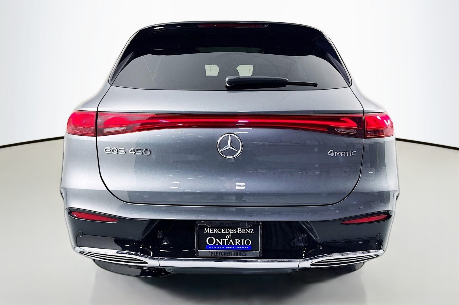 2023 Mercedes Benz EQS SUV 450 4MATIC photo 3