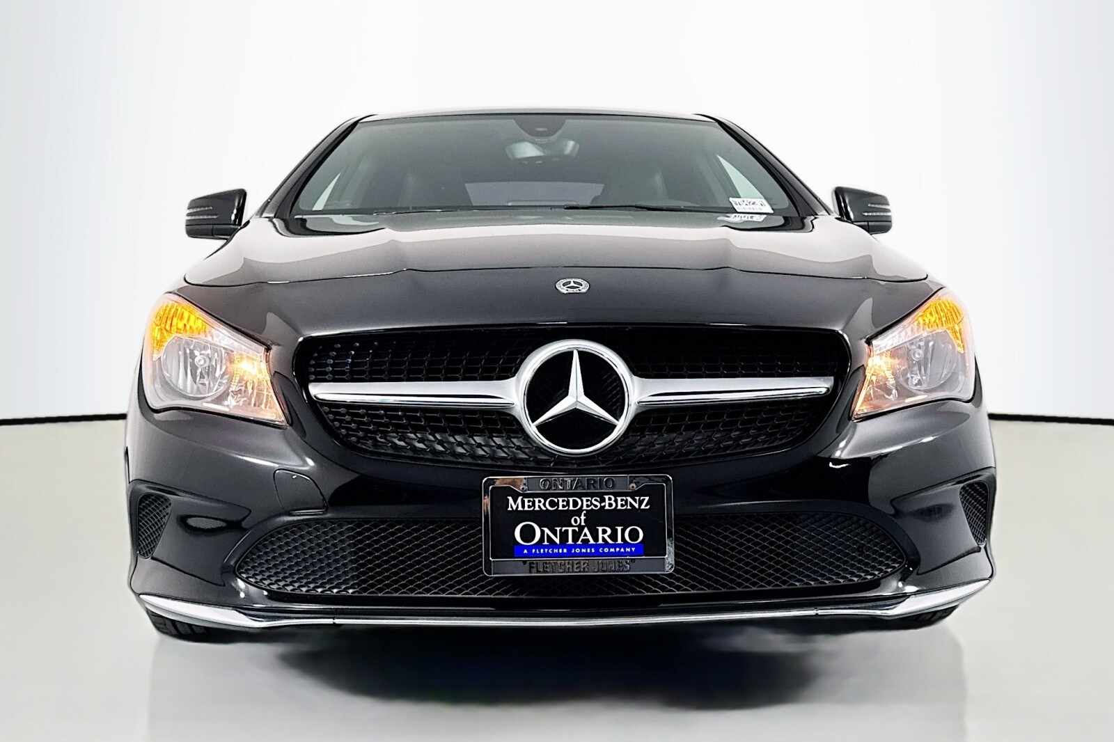 2018 Mercedes Benz CLA 250 photo 2