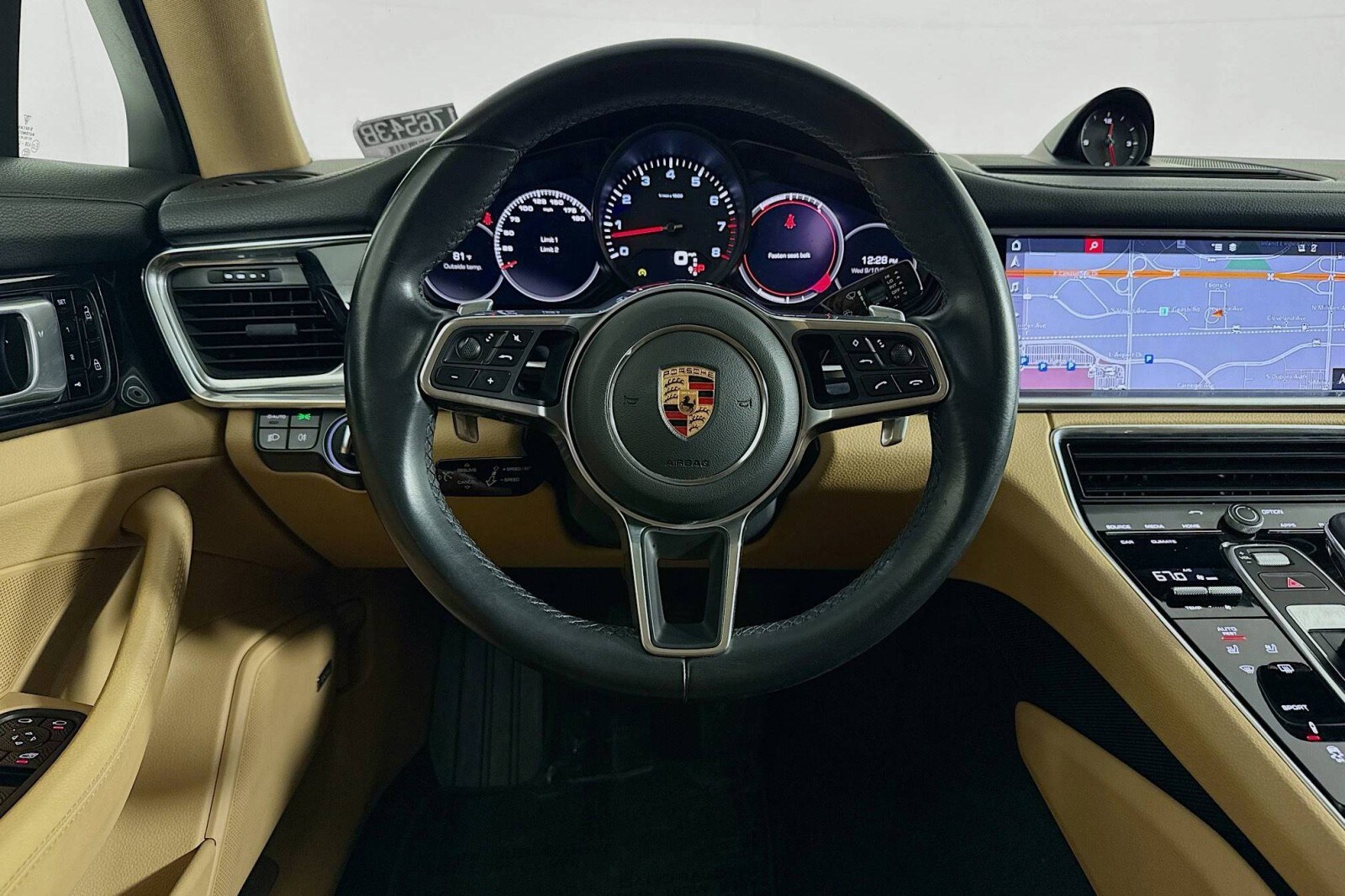 2020 Porsche Panamera 4 photo 4