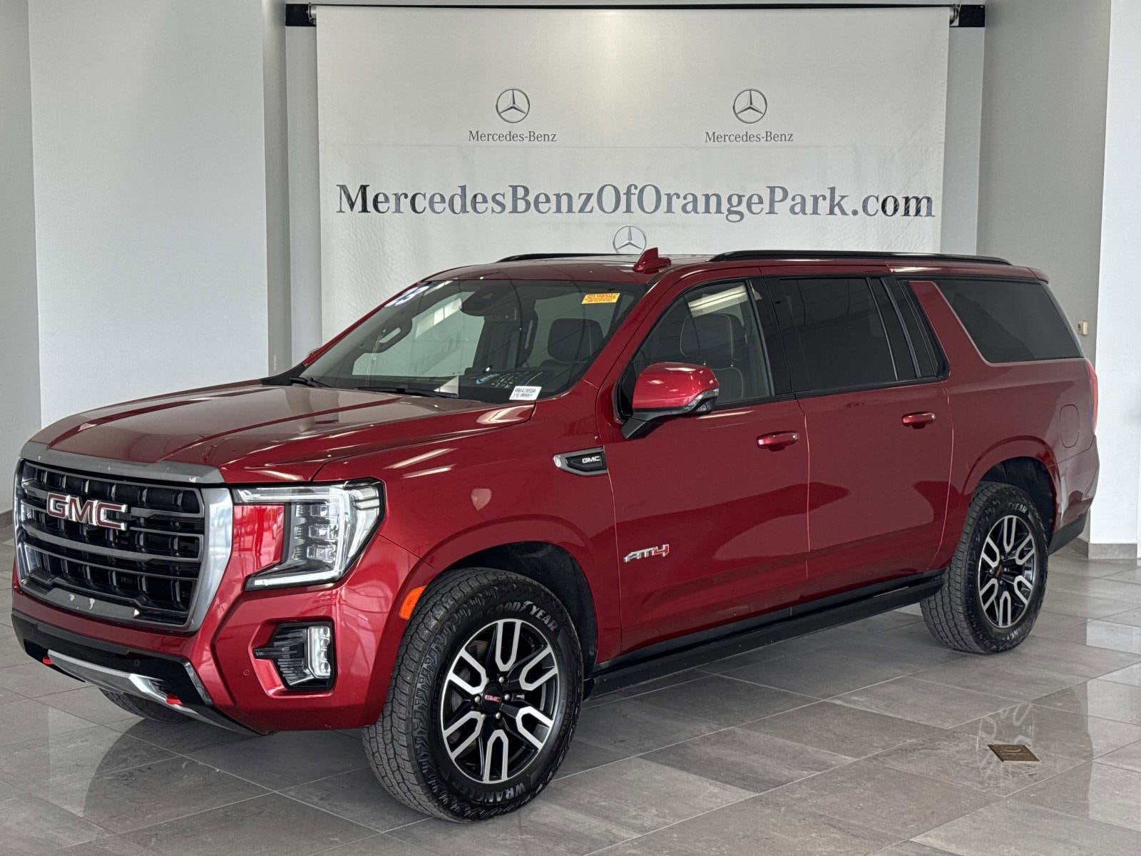 2023 GMC Yukon 4WD AT4's photo