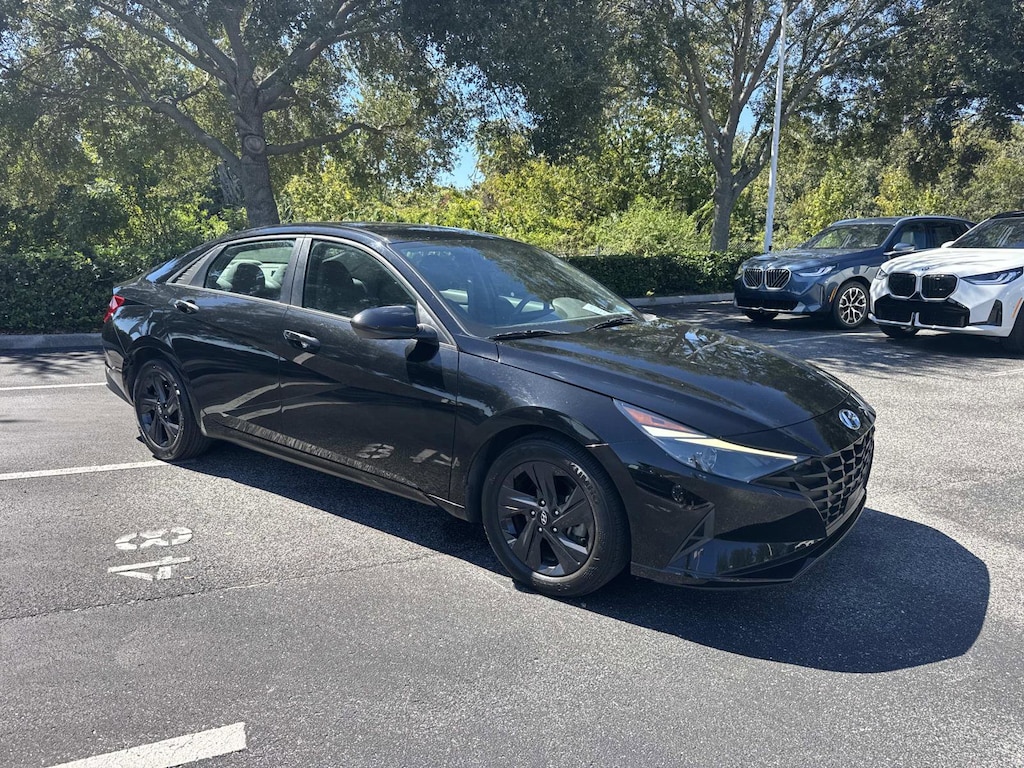 Used 2021 Hyundai Elantra SEL Sedan