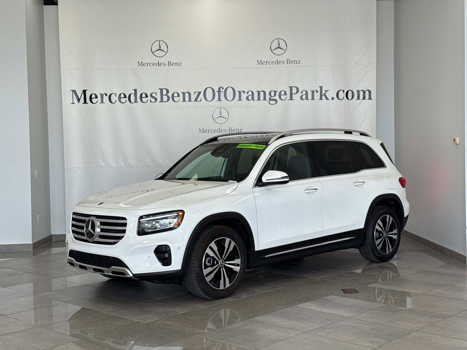 2025 Mercedes-Benz GLB Base's photo