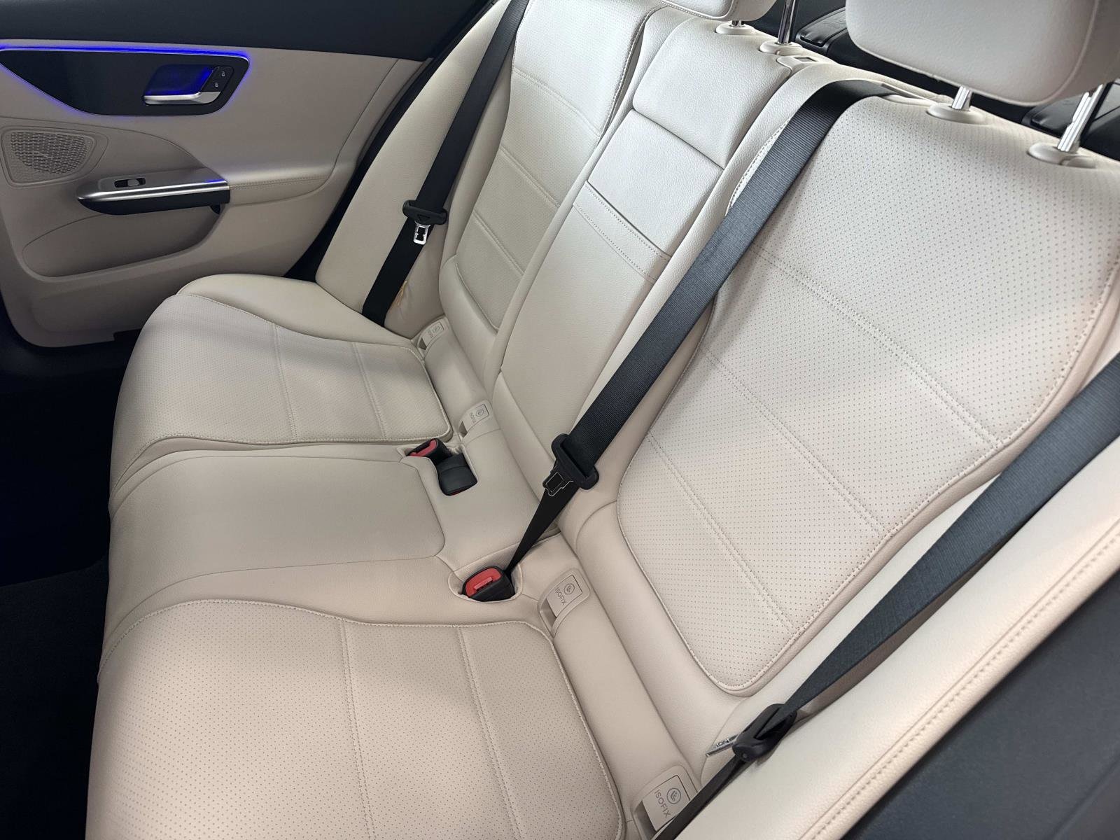 2025 Mercedes-Benz C-Class Sedan C 300 - Photo 12