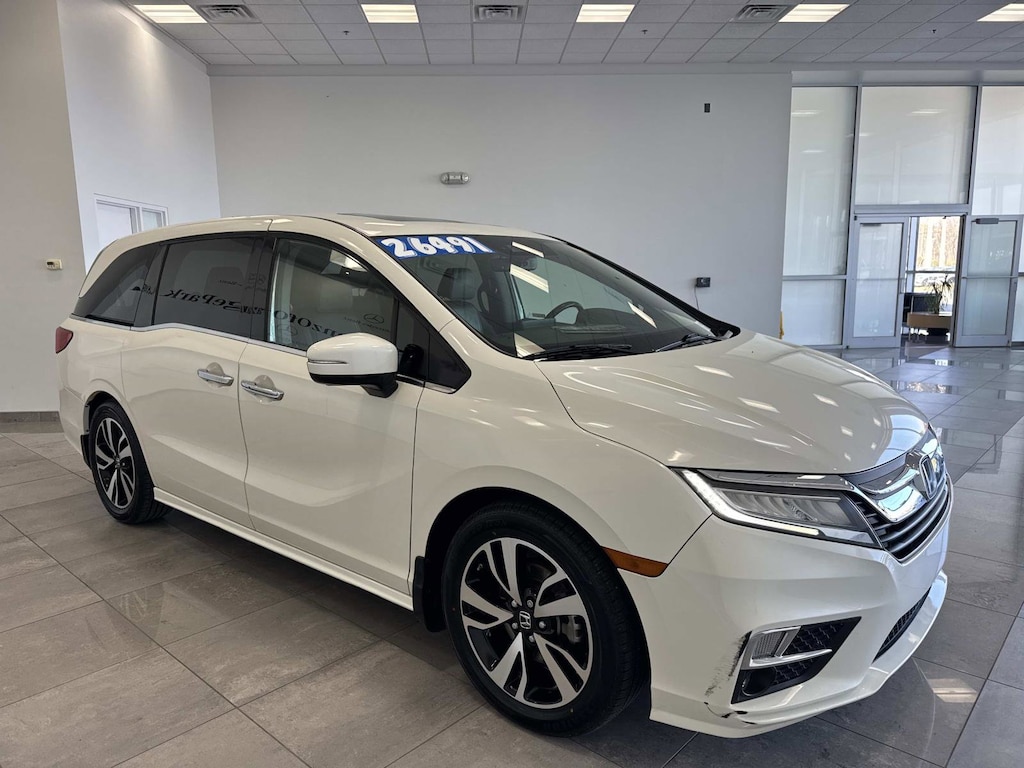 Used 2019 Honda Odyssey Elite Van