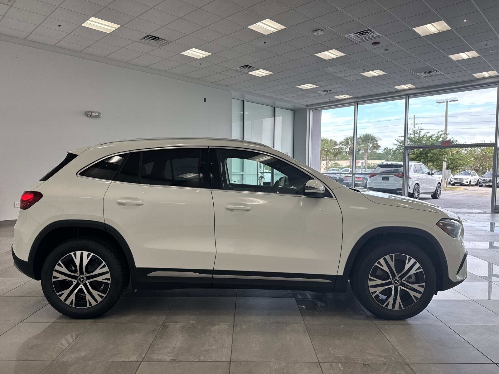 2026 Mercedes Benz GLA 250 photo 4