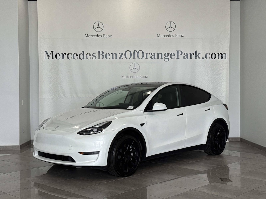 Used 2023 Tesla Model Y Long Range SUV