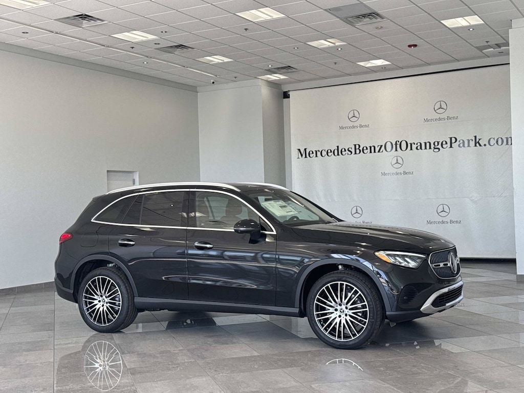 New 2026 Mercedes-Benz GLC 300 SUV