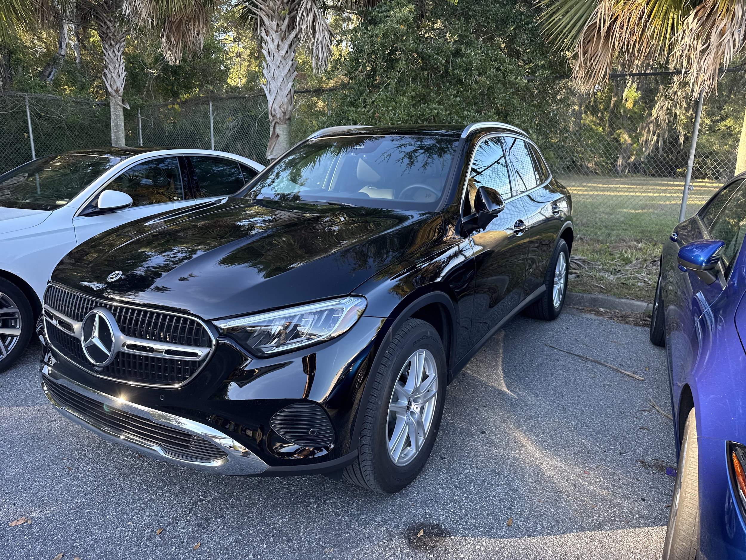 2025 Mercedes-Benz GLC Base's photo