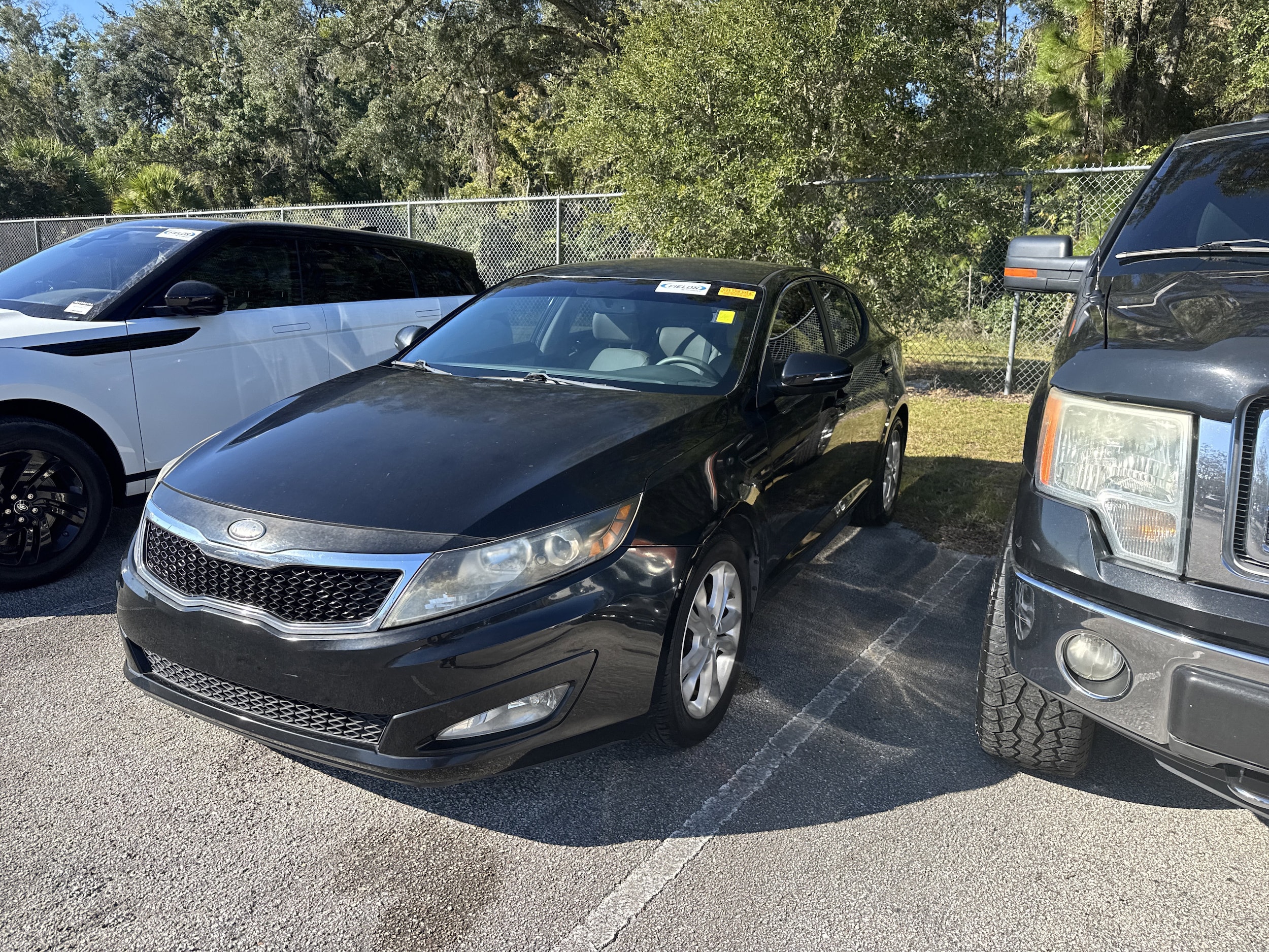 2025 Mercedes-Benz GLB Base's photo