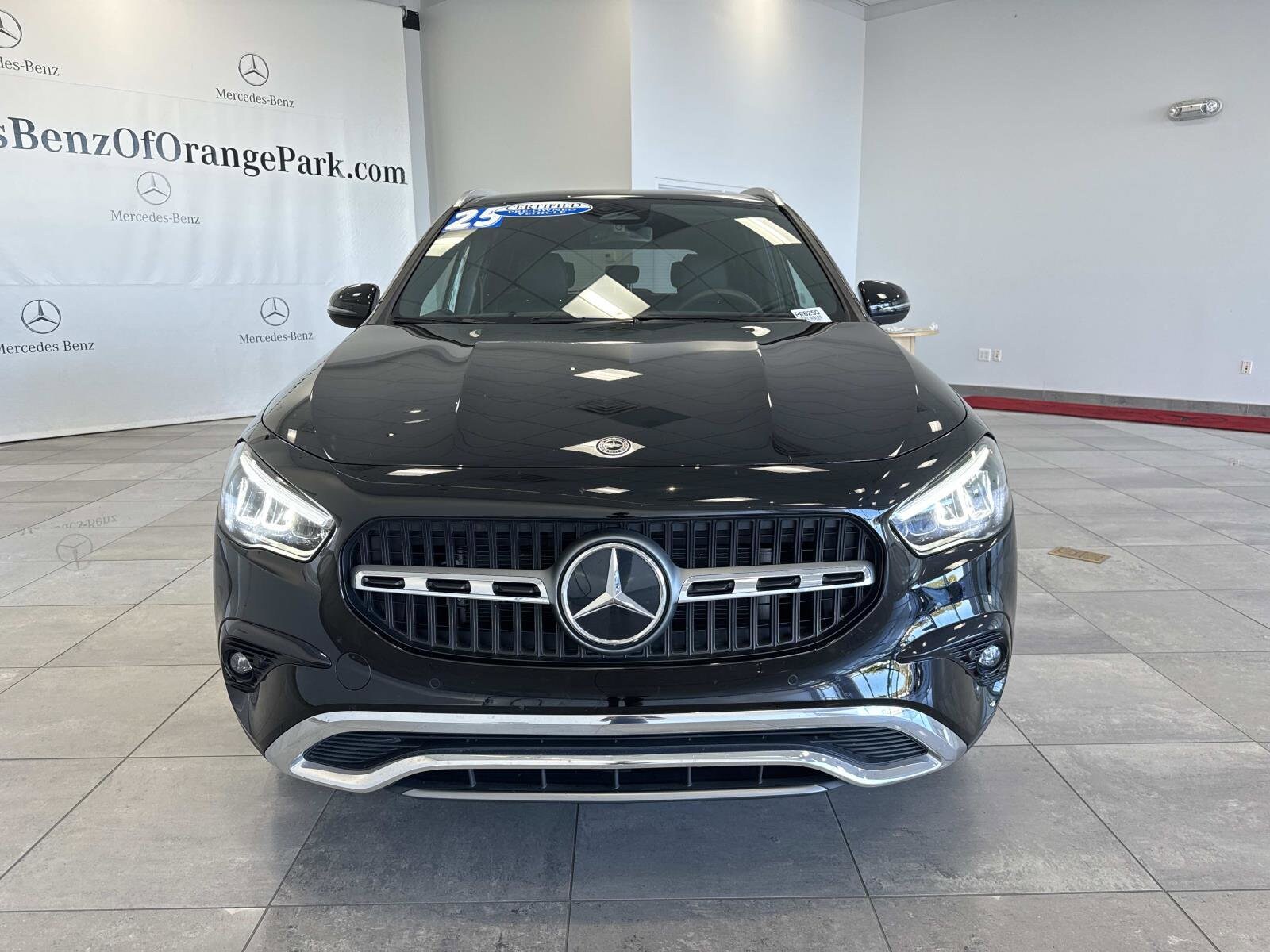 2025 Mercedes Benz GLA 250 photo 2