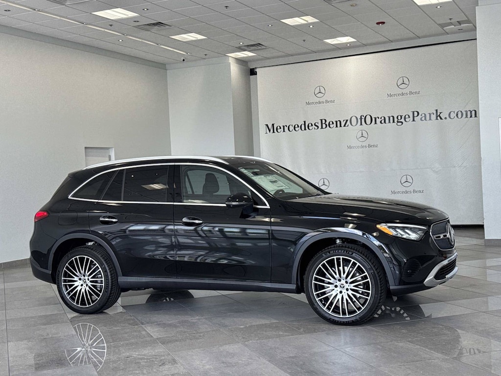 New 2026 Mercedes-Benz GLC 300 SUV