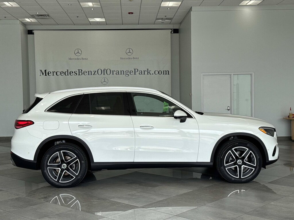 New 2026 Mercedes-Benz GLC 300 4MATIC SUV
