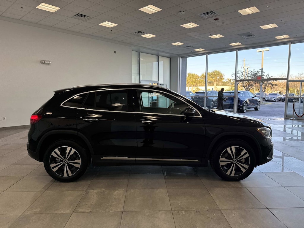 New 2025 Mercedes-Benz GLA 250 SUV