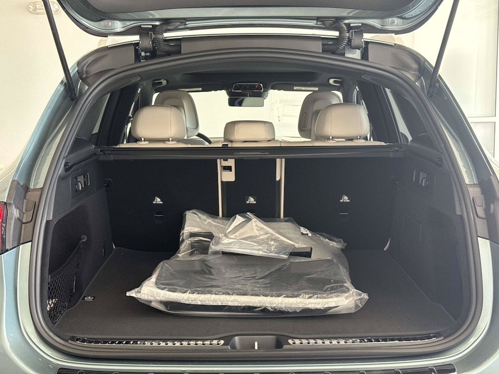 New 2026 Mercedes-Benz GLC 300 4MATIC SUV