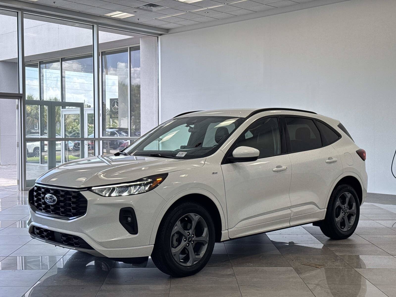 2023 Ford Escape ST-Line Select - Photo 29