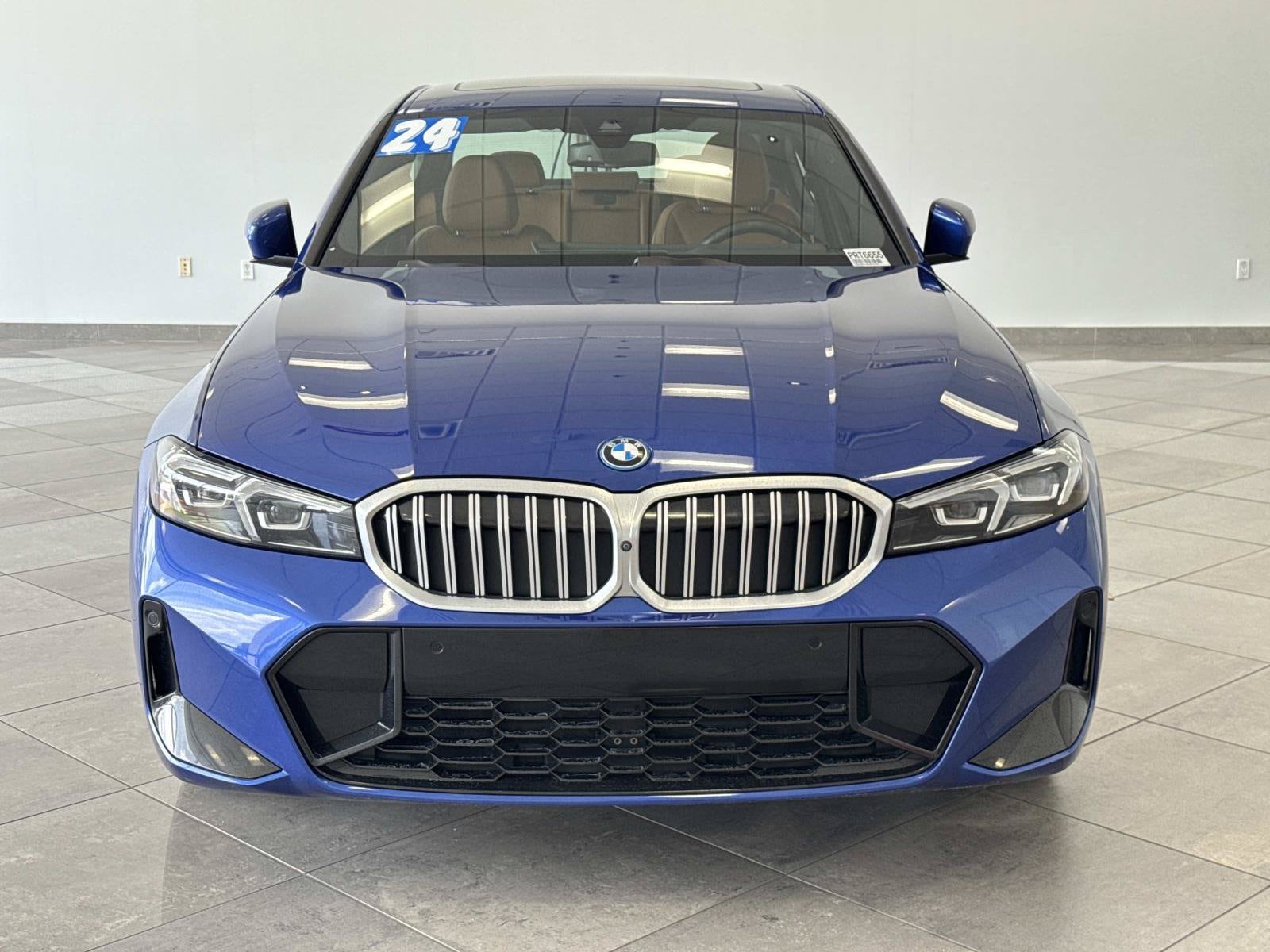 2024 BMW 3 Series 330e - Photo 29