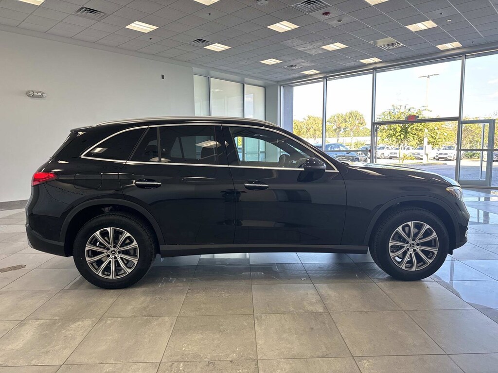 New 2026 Mercedes-Benz GLC 300 SUV