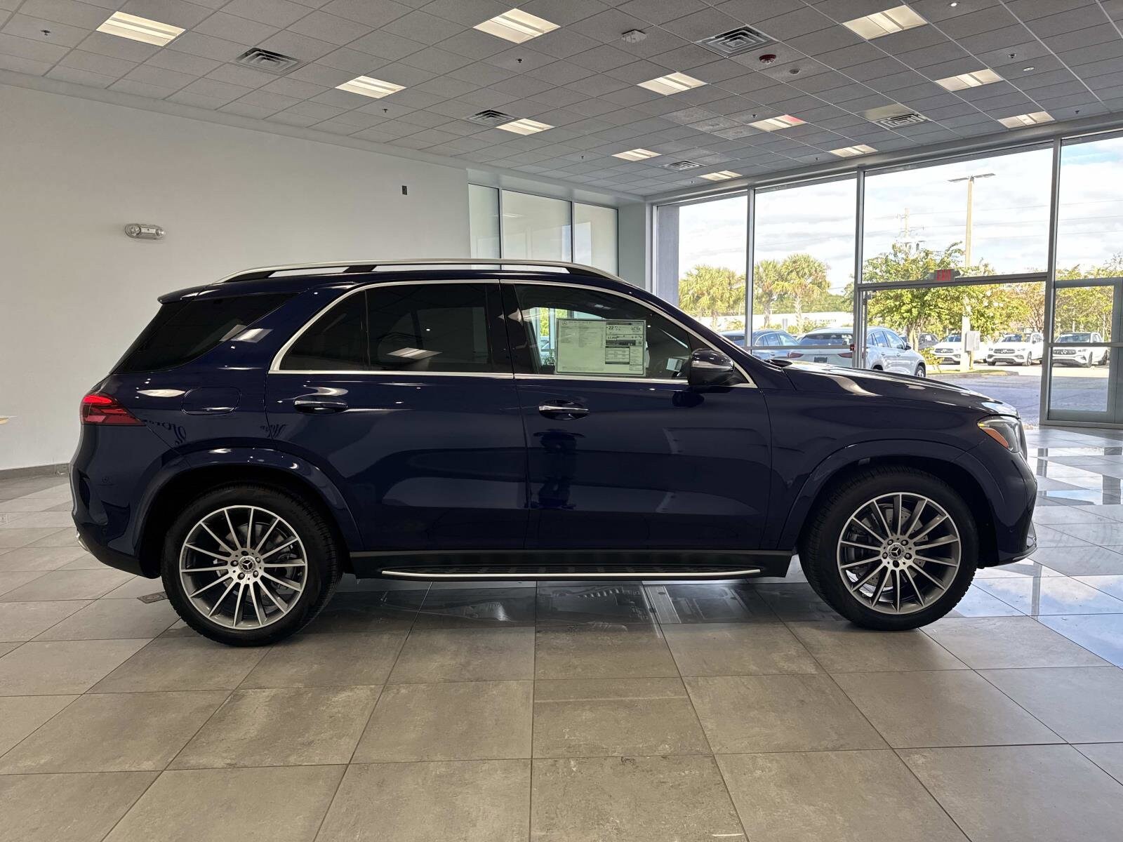 2026 Mercedes Benz GLE 350 4MATIC photo 4