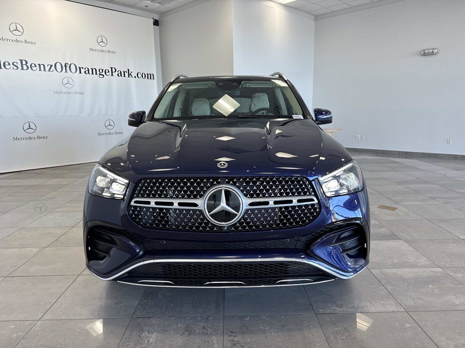 2026 Mercedes Benz GLE 350 4MATIC photo 2