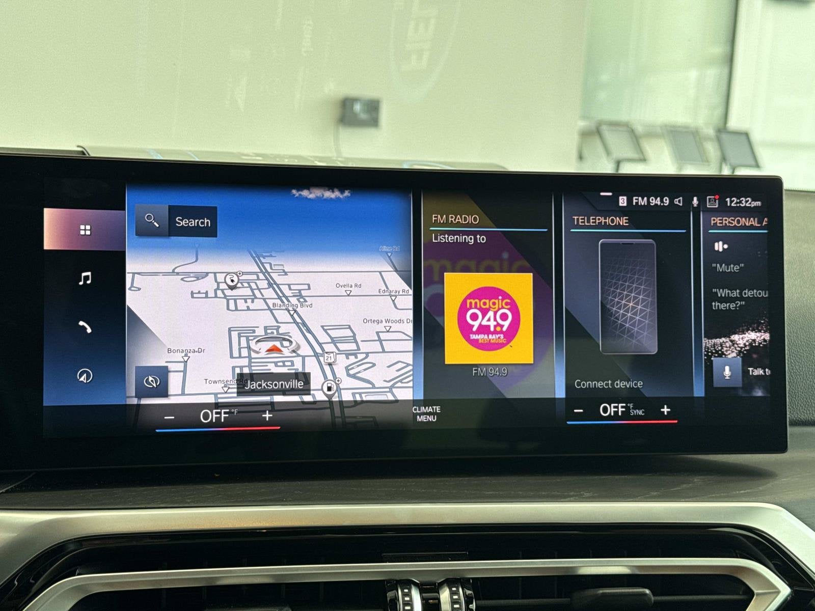 2024 BMW 3 Series 330e - Photo 16