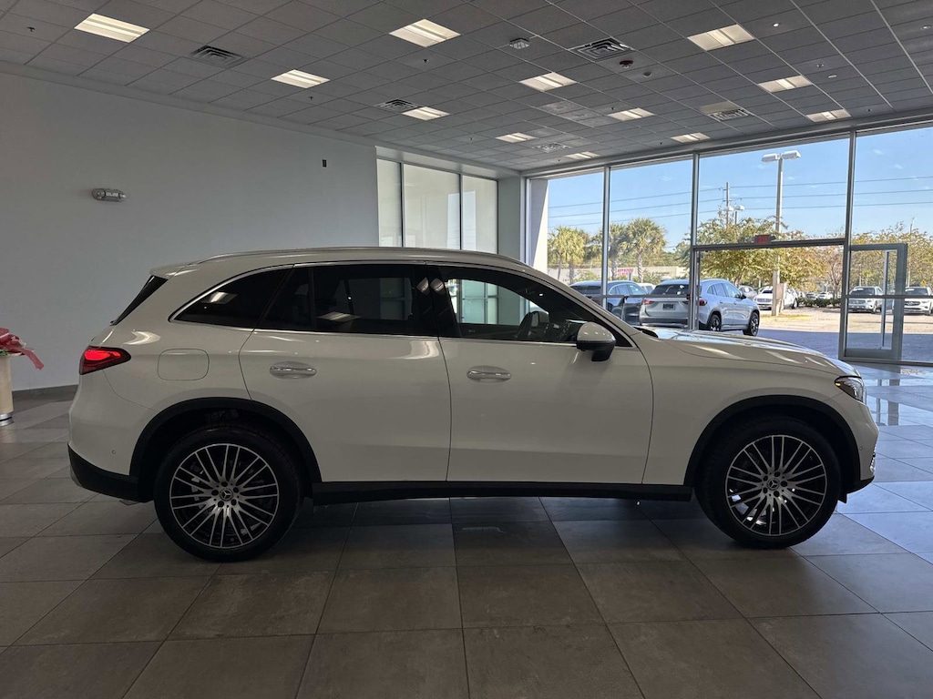 Certified 2025 Mercedes-Benz GLC 300 4MATIC SUV