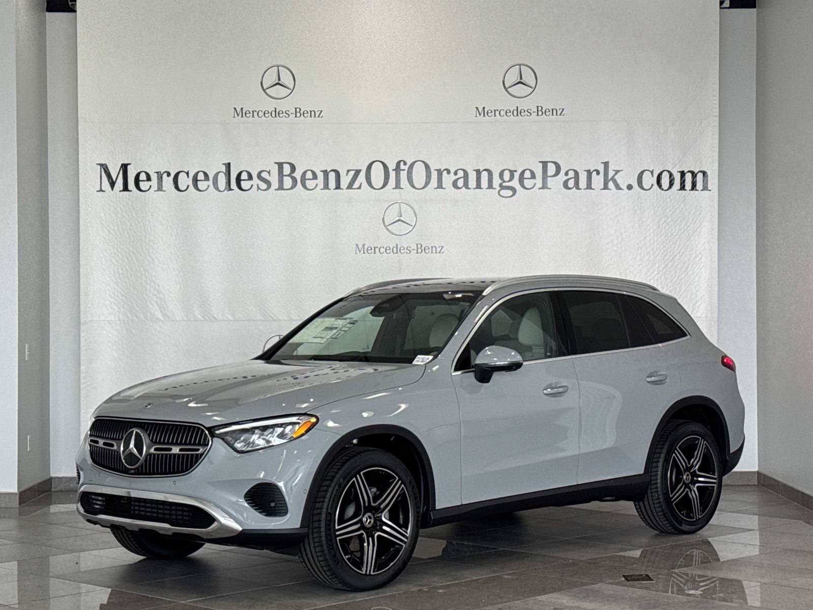 2027 Mercedes-Benz GLC