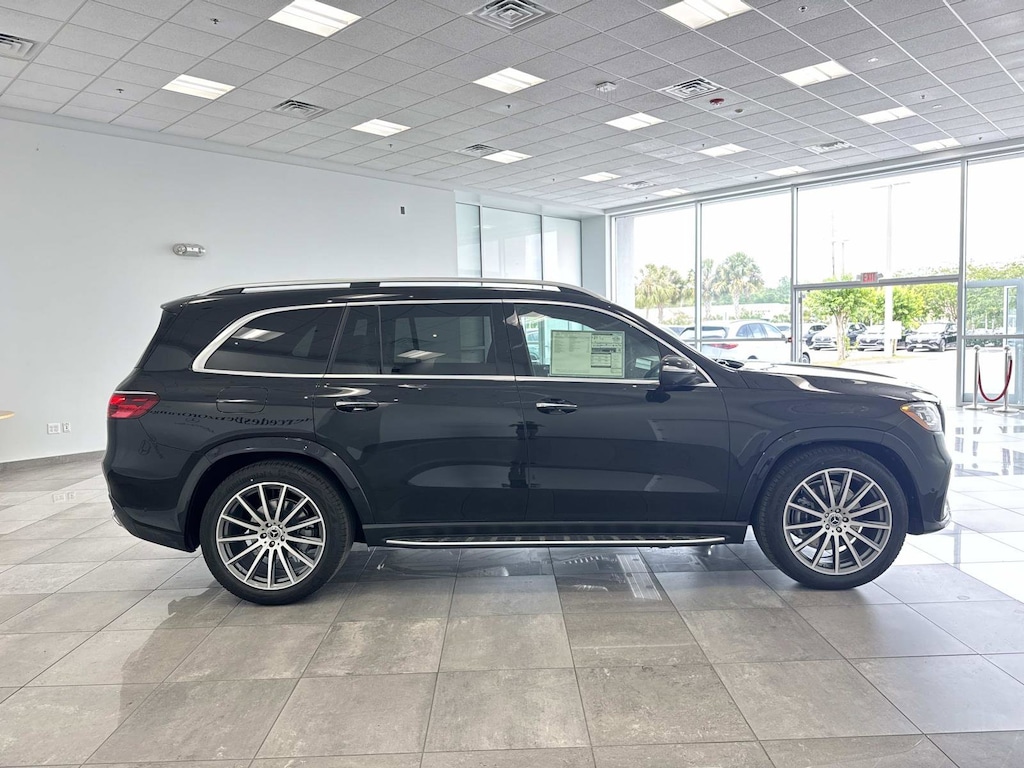 New 2026 Mercedes-Benz GLS 450 4MATIC SUV