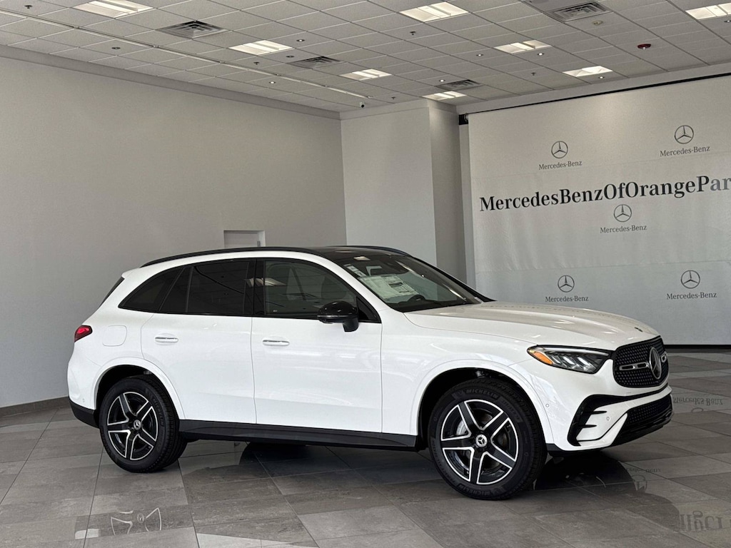 New 2026 Mercedes-Benz GLC 300 SUV
