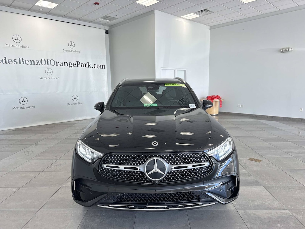New 2026 Mercedes-Benz GLC 300 SUV