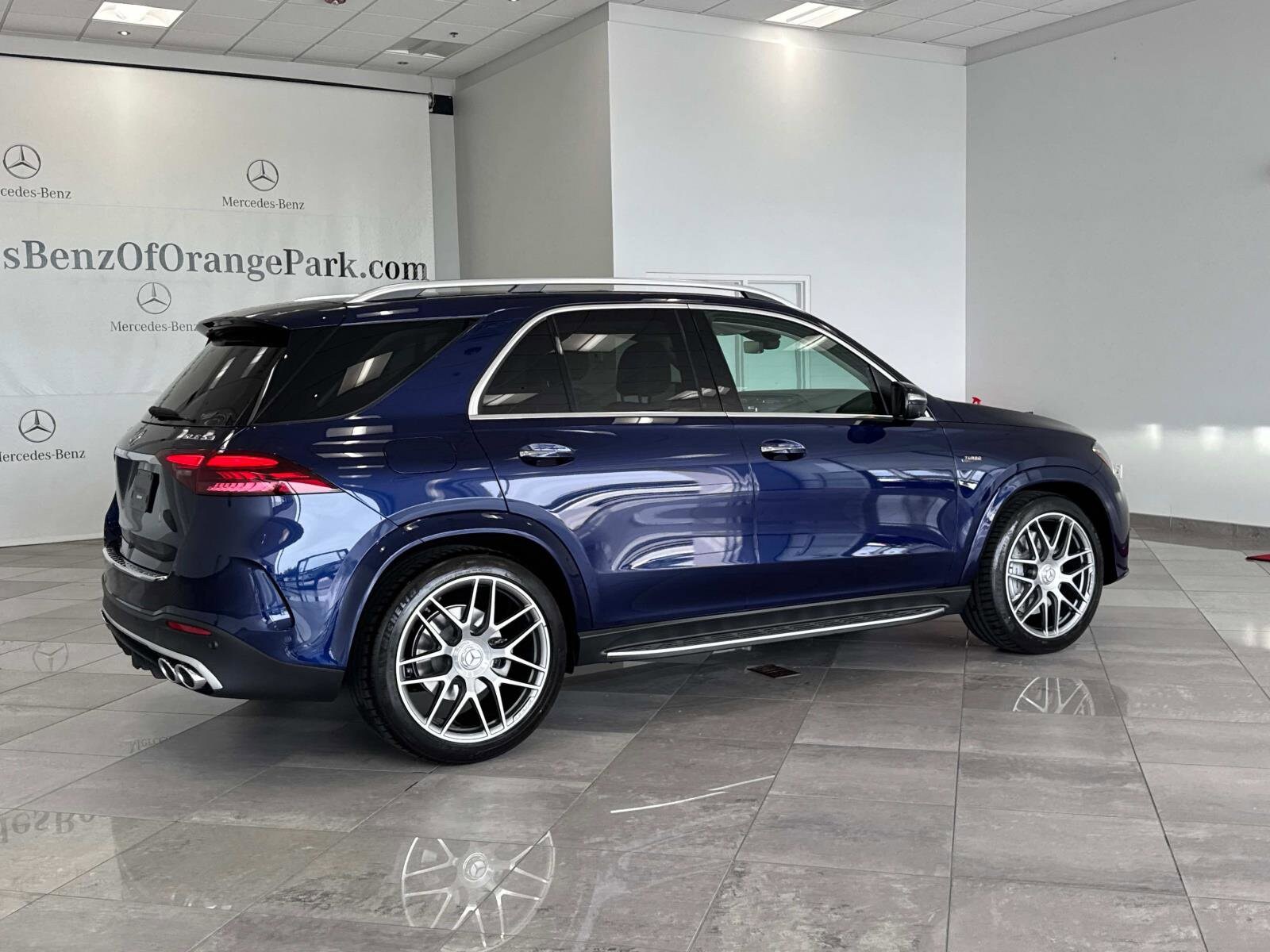 2025 Mercedes Benz GLE AMG 53 4MATIC Coupe photo 3