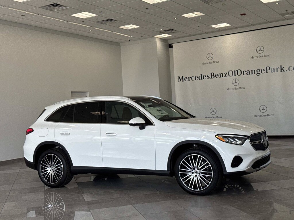 New 2026 Mercedes-Benz GLC 300 SUV