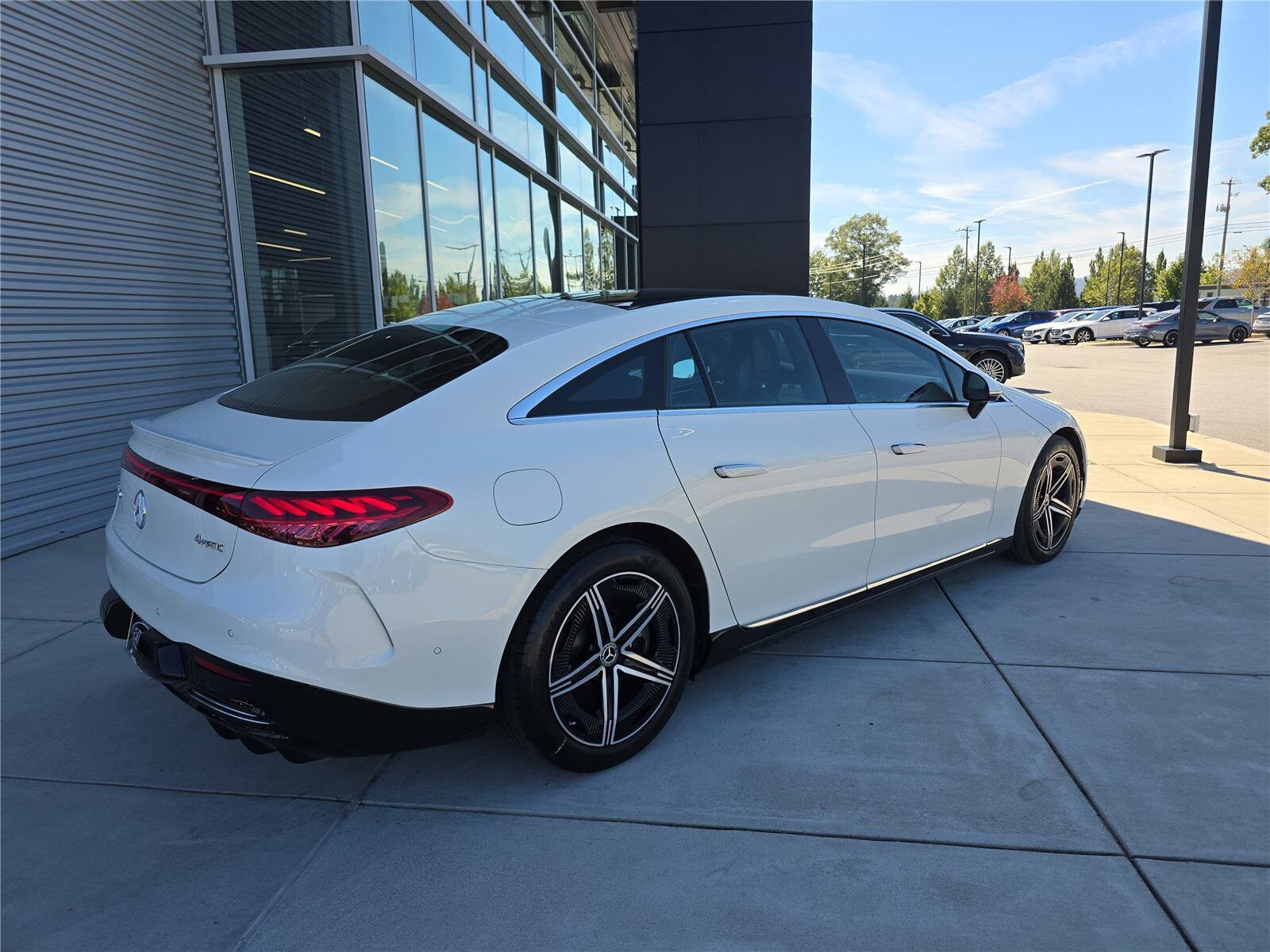 2023 Mercedes Benz EQS Sedan 580 4MATIC photo 3