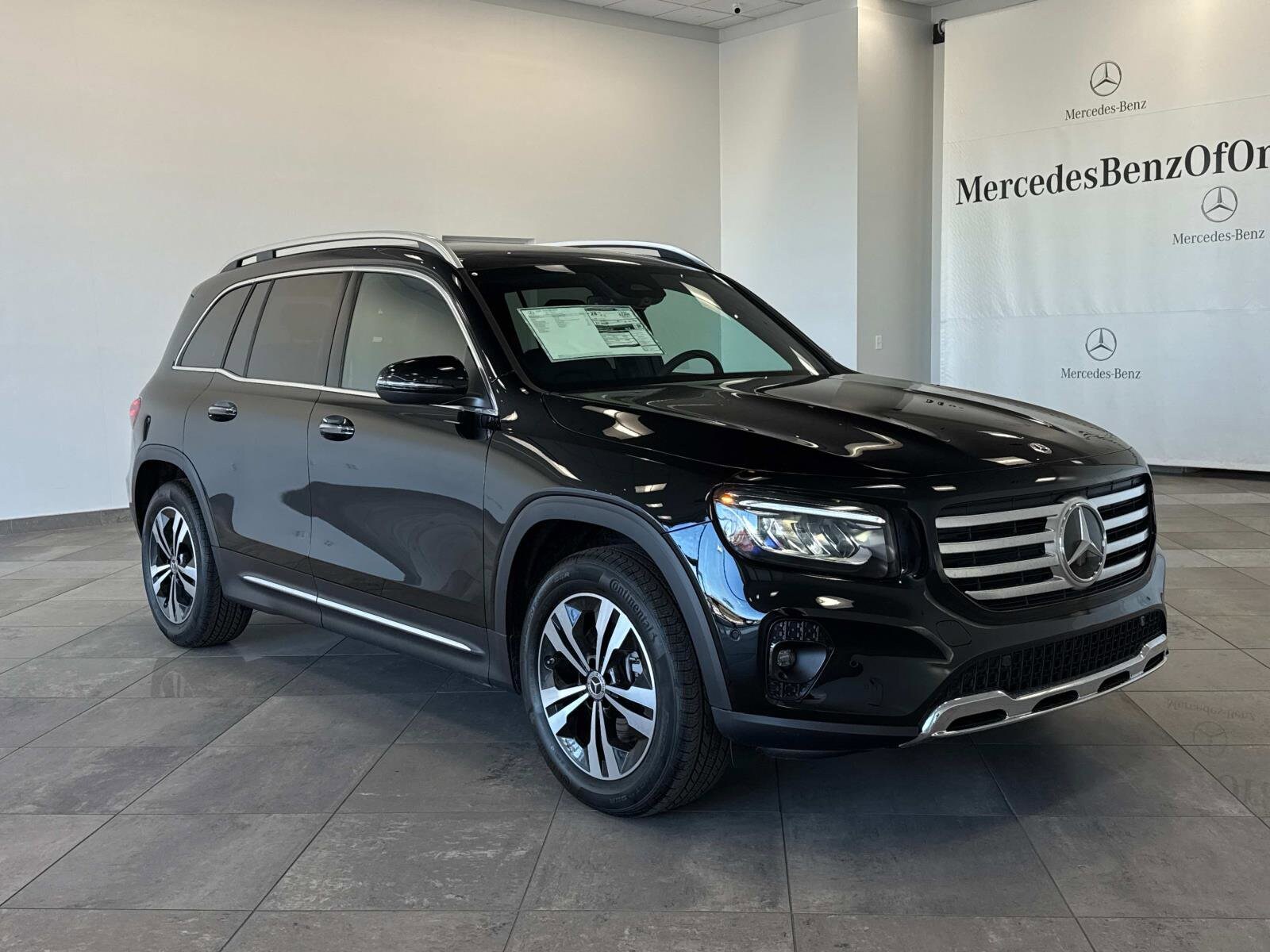 2025 Mercedes Benz GLB 250 photo 2